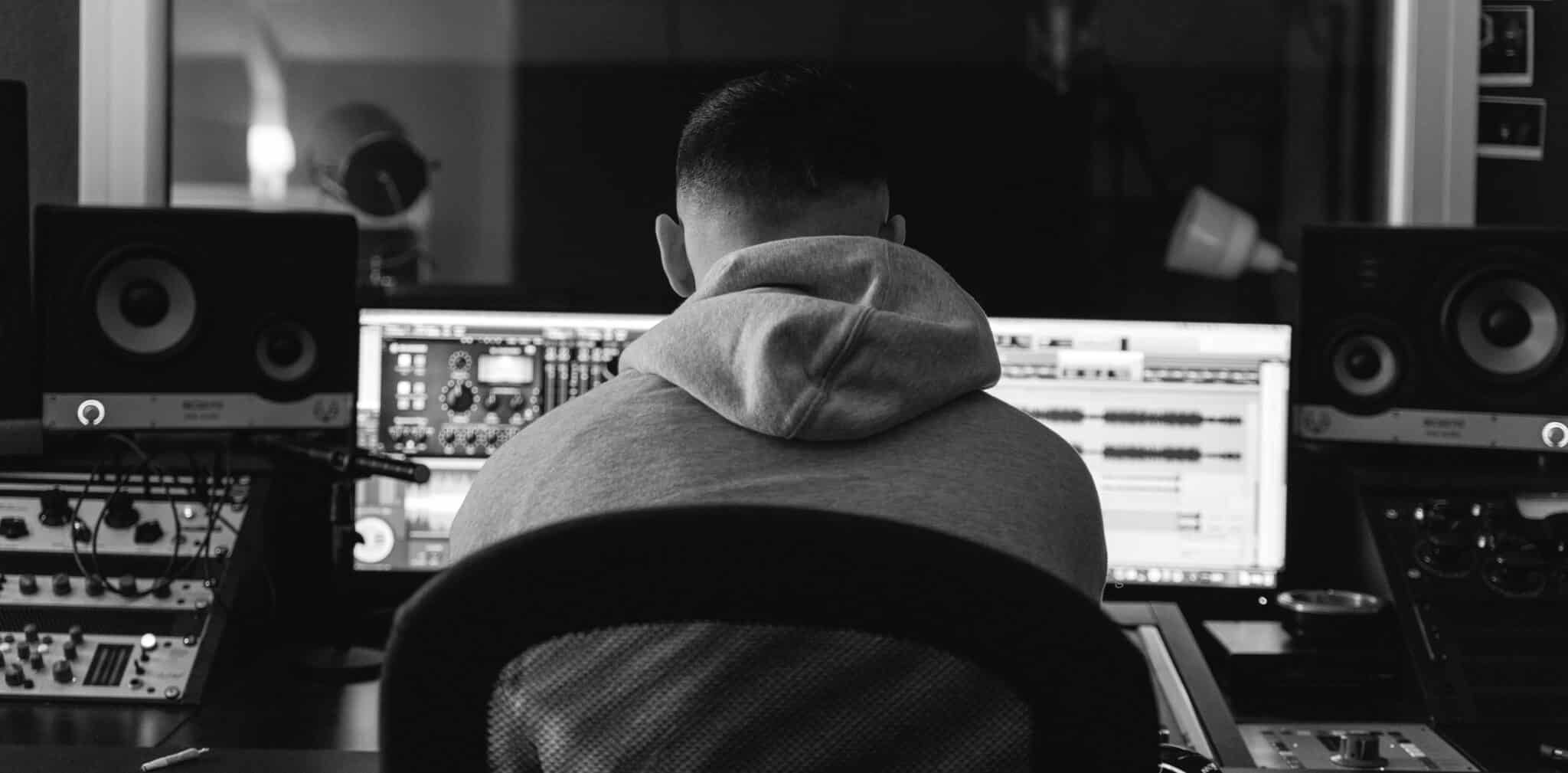 Post Production - Mixing and Sound Design for Film and TV